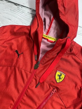 PUMA SCUDERIA FERRARI KURTKA MĘSKA WIATRÓWKA OFFICIAL CZERWONA KAPTUR