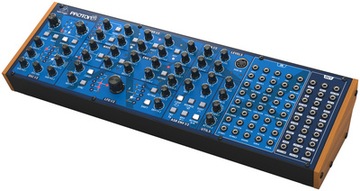 Behringer Proton syntezator analogowy