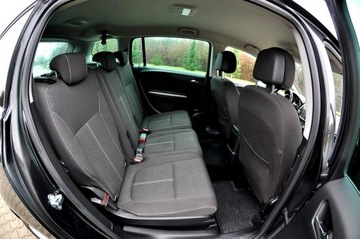 Opel Zafira C Tourer 1.4 Turbo ECOTEC 140KM 2011 Opel Zafira Tourer 1.4T 140KM Xenon 7-Osób, zdjęcie 8