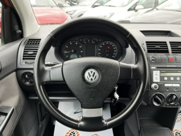 Volkswagen Polo IV Hatchback 1.4 i 80KM 2006 Volkswagen Polo 1.4 Benzyna / Klima / Zarejestrowa, zdjęcie 11