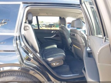 BMW X7 2025 BMW X7 2025 BMW X7 XDRIVE40I 3.0 Benzyna 375KM, zdjęcie 7