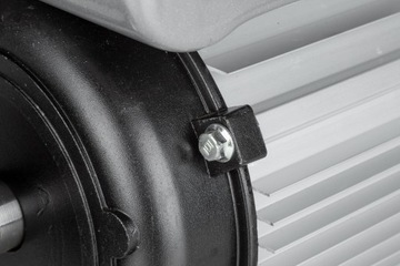 1-ФАЗНЫЙ ЭЛЕКТРОДВИГАТЕЛЬ 3,0 КВТ, 2850 ОБ/МИН, 230 В