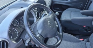 Citroen Berlingo II Van Facelifting 2015 1.6 BlueHDi 100KM 2017 Citroen Berlingo Citroen Berlingo Multispace BlueHDi 100 SampS XTR 1.6, zdjęcie 8