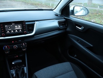 Kia Stonic I Crossover 1.0 T-GDI 120KM 2020 Kia Stonic 1.0 T-GDI, Salon Polska, Serwis ASO, zdjęcie 7