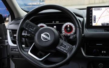 Nissan Qashqai III Crossover 1.3 DIG-T MHEV 140KM 2023 Nissan Qashqai Bezwypadkowy Jak NOWY Wyposazony 1.3 Benzyna 140KM, zdjęcie 20
