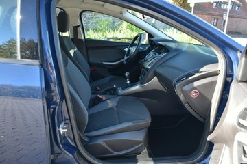 Ford Focus III Kombi 1.6 Duratorq TDCi DPF 95KM 2011 Ford Focus 1.6TDCi 95KM 2011r. Polski Salon Klima, zdjęcie 11