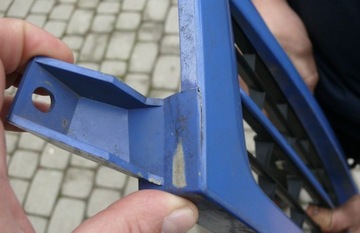 MASKA MŘÍŽKA PŘEDNÍ NISSAN INTERSTAR 02-10 8200233587