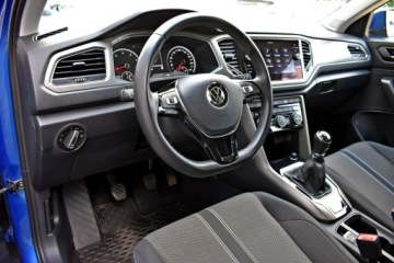 Volkswagen T-Roc I SUV 1.5 TSI ACT 150KM 2021 Volkswagen T-Roc Bezwypadkowy / Salon Polska /, zdjęcie 9