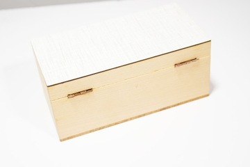 Слайды в деревянной коробке. Произведения искусства