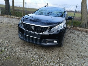 Peugeot 2008 I SUV Facelifting 1.5 BlueHDI 102KM 2018 Peugeot 2008 1.5 Hdi, zdjęcie 1