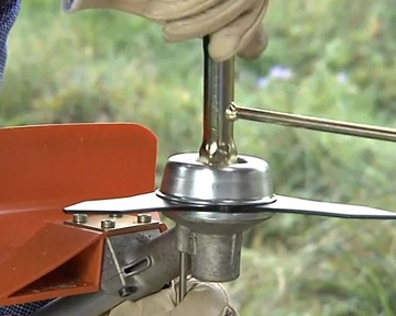 Дисковый слайдер для крепления диска Stihl FS 55 FS 120 FS 200