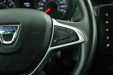 Dacia Duster II SUV 1.0 TCe 90KM 2021 Dacia Duster 1.0 TCe, Salon Polska, Serwis ASO, zdjęcie 17