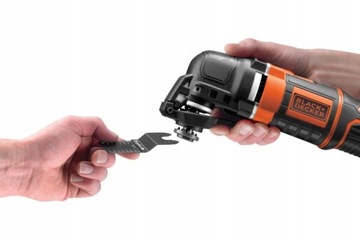 Осциллирующий многофункциональный инструмент Black Decker MT300KA мощностью 300 Вт.