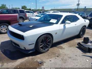 Dodge Challenger III 2021 Dodge Challenger RT Scat Pack 2021 6.4l 6.4 Benzyna 485KM, zdjęcie 1