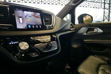 Chrysler Pacifica II 3.6 V6 291KM 2018 Chrysler Pacifica 3.6L V6 Pentastar 291KM StowN Go,S,Kam.360,Radar,Panoram, zdjęcie 22