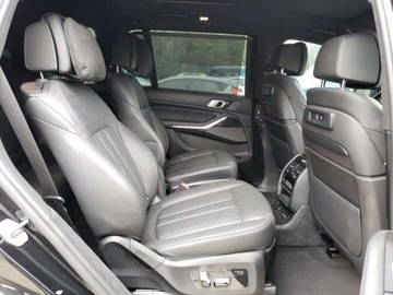 BMW X7 2022 BMW X7 M50I 2022 4.4l 4.4 Benzyna 523KM, zdjęcie 11