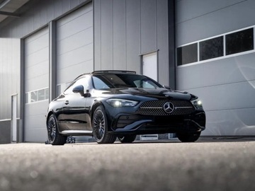 Mercedes CLE Coupe 2.0 200 204KM 2025 MERCEDES-BENZ CLE 200 4-Matic AMG Line 2.0 (204KM) 2025, zdjęcie 3