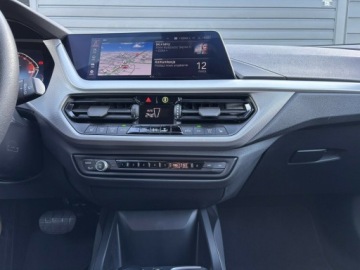 BMW Seria 1 F70 2024 BMW 118 BMW 118i Bezwypadkowe, salon Polska, FV 23, zdjęcie 22