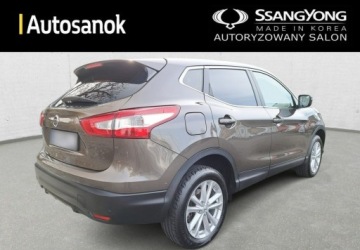 Nissan Qashqai II Crossover 1.2 DIG-T 115KM 2014 Nissan Qashqai Nissan Qashqai Zadbany Po Duzym Serwisie Tekna Benzyna, zdjęcie 4
