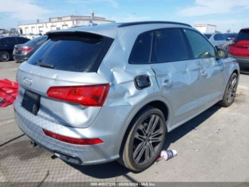 Audi SQ5 2019 Audi SQ5 Premium, 2019r., 4x4, 3.0L 3.0 Benzyna 349KM, zdjęcie 2