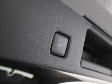 Ford Kuga III SUV Plug-In 2.5 Hybrid 190KM 2023 Ford Kuga HEV full LED virtual cocpit navi klima, zdjęcie 34