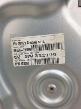 HYUNDAI IX35 PRAVÝ ZVEDÁK MECHANIZMUS OKNO ZADNÍ 83480-2Y050 ORIG.