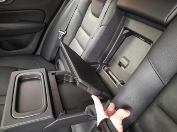 Volvo V60 II  Kombi 2.0 D4 190KM 2019 Volvo V60 II AUTOMAT !! diesel, EURO6, FAKTURA VAT !!!, zdjęcie 14