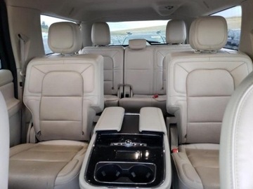 Lincoln Navigator III 2019 Lincoln Navigator 2019, 3.5L, 4x4, L RESERVE, po gradobiciu, zdjęcie 8