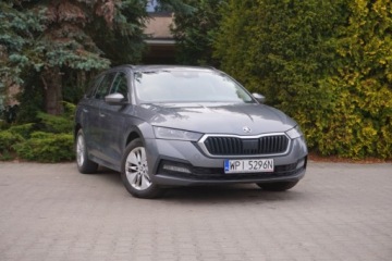 Skoda Octavia IV Liftback 1.0 TSI EVO 110KM 2022 Skoda Octavia DSG, e-Tec, Swiatla LED,Polski salon Bezwypadek,Kamera, Temp, zdjęcie 2