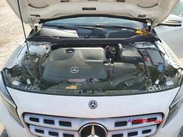 Mercedes GLA I 2018 Mercedes-Benz GLA 2018 r.,2,0L 250 4MATIC 2.0 Benzyna 221KM, zdjęcie 10