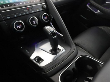 Jaguar E-Pace SUV 2.0 i4P 200KM 2019 Jaguar E-Pace 2.0T R-Dynamic HSE AWD Panorama Navi, zdjęcie 29