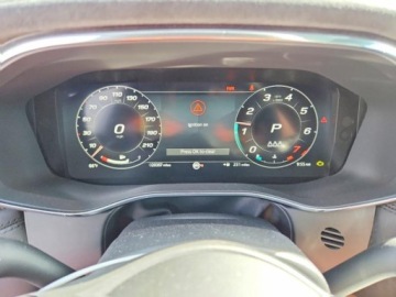 Jaguar F-Pace SVR Facelifting 5.0P V8 550KM 2024 Jaguar F-Pace Svr 2024 5.0 Benzyna 550KM, zdjęcie 9