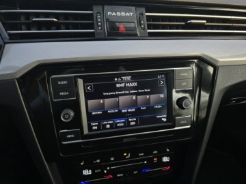 Volkswagen Passat B8 Variant Facelifting 2.0 TDI SCR 150KM 2023 Volkswagen Passat Business 2.0 TDI DSG Variant, zdjęcie 20