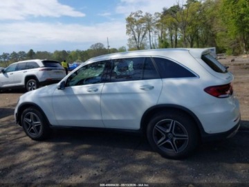 Mercedes GLC C253 2021 Mercedes-Benz GLC 300 4Matic 2021 2.0 Benzyna 255KM, zdjęcie 1