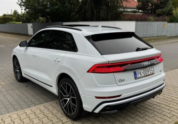 Audi Q8 SUV 3.0 55 TFSI 340KM 2019 Audi Q8 3.0 benz 340 ps ,niski pot przebieg 3.0 Benzyna 340KM, zdjęcie 5
