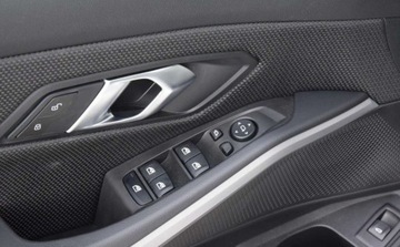 BMW Seria 3 G20-G21 Touring 2.0 318i 156KM 2022 BMW Seria 3 BMW 318i Lift Salon PL Faktura VAT 2.0 Benzyna 156KM, zdjęcie 17