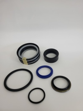 ZESTAW KOMPLETACYJNY USZCZELNIEŃ F-41B OSTRÓWEK