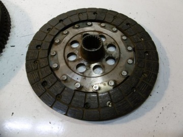 ДВУМАССОВЫЙ МАХОВИК T25 2.0D4D НАЖИМНЫЙ ДИСК