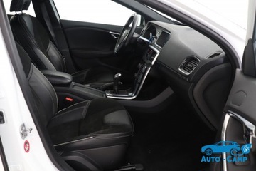 Volvo V40 II Hatchback 1.6 D2 115KM 2014 bez skazy*OD RĘKI*bezwypadk.*R-DESIGN*nowe dostawy, zdjęcie 22