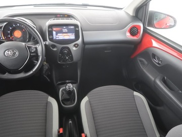 Toyota Aygo II Hatchback 3d Facelifting 1.0 VVT-i 72KM 2019 Toyota Aygo 1.0 VVT-i, Salon Polska, zdjęcie 7