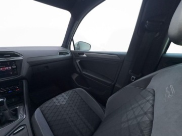 Volkswagen Tiguan II SUV Facelifting 1.5 TSI 150KM 2022 Volkswagen Tiguan 1.5 TSI evo R-Line dsg 2022 1.5 Benzyna 150KM, zdjęcie 27