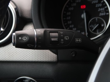 Mercedes Klasa B W246 Sports Tourer 180 BlueEFFICIENCY 122KM 2013 Mercedes B B 180, Skóra, Navi, Xenon, Bi-Xenon, zdjęcie 19