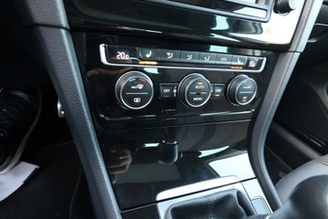 Volkswagen Golf VII Hatchback 5d Facelifting 1.4 TSI 125KM 2017 Volkswagen Golf Allstar 1.4TSi 125KM Manual 2017r., zdjęcie 33