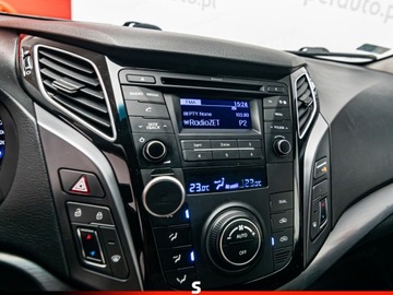 Hyundai i40 Kombi Facelifting 1.7 CRDi 141KM 2015 HYUNDAI i40 1.7 CRDi BlueDrive Combi 141KM 2015, zdjęcie 16