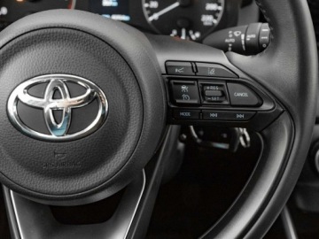 Toyota Yaris IV Hatchback 1.0 VVT-i 72KM 2022 Toyota Yaris GD1G719#1.0 Comfort K.cofania Lane, zdjęcie 15