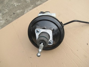 SERWO POMPA HAMULCOWA AUDI A4 B8 A5 8K0612103K