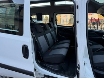 Fiat Doblo IV 1.6 MultiJet 120KM 2019 Fiat Doblo niepełnosprawnych rampa inwalida 2020, zdjęcie 22