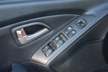 Hyundai ix35 SUV Theta 2.0 MPI 163KM 2010 AWD_ Skóra _ 4 x 4 _ 2.0 DOHC _ Zadbany - Gwarancja, zdjęcie 36