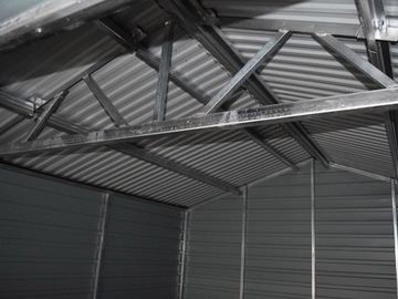 Металлический гараж 4х6, обработка распашных ворот из листового металла