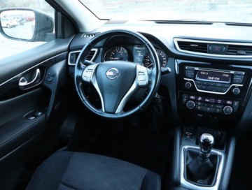Nissan Qashqai II Crossover 1.2 DIG-T 115KM 2015 Nissan Qashqai 1.2 DIG-T, Salon Polska, Klima, zdjęcie 6